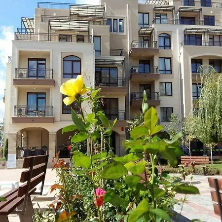 Apartment Apartkomplex Sorrento Sole Mare *