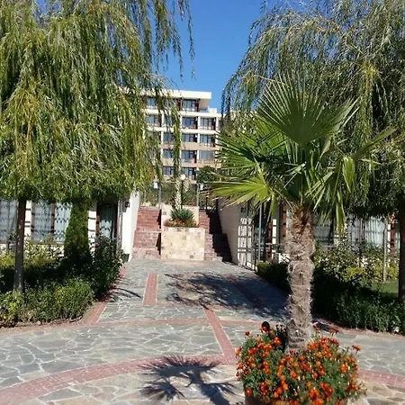 Apartkomplex Sorrento Sole Mare Sveti Vlas